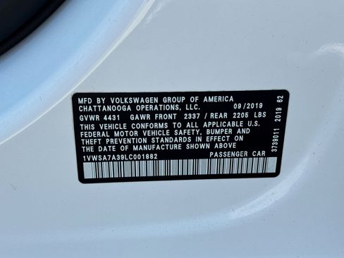Used 2020 Volkswagen Passat 2.0T SE image 19