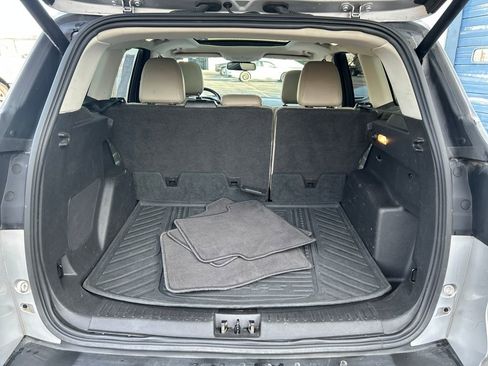 Used 2019 Ford Escape Titanium image 26