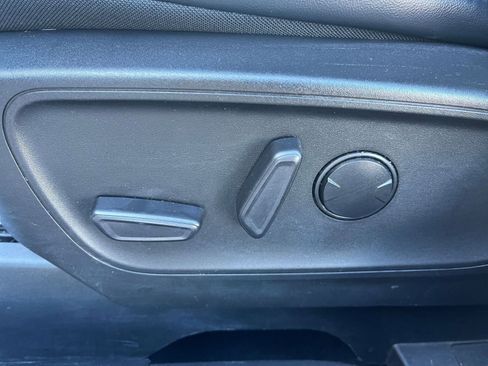 Used 2023 Ford Escape ST-Line image 23