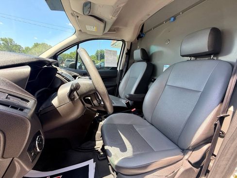 Used 2017 Ford Transit Connect XL FWD image 25