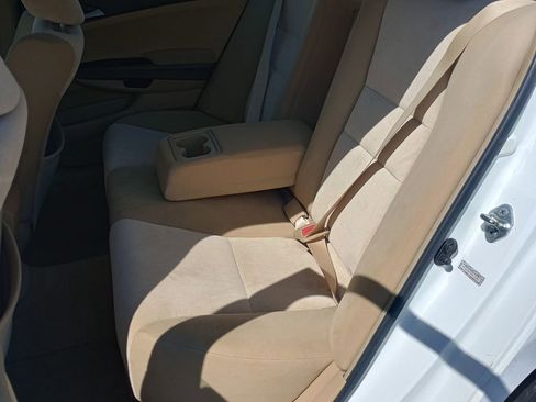 Used 2009 Honda Accord LX-P image 16