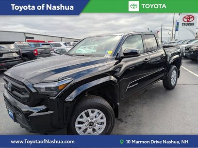 Certified 2025 Toyota Tacoma SR5