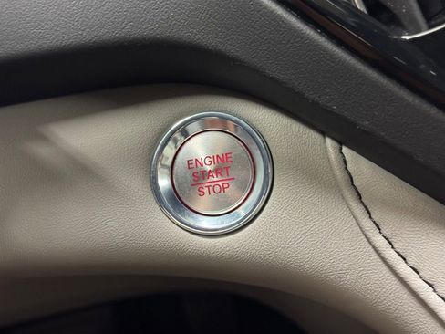 Used 2024 Acura RDX SH-AWD w/ Technology Package image 31