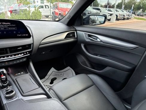 Certified 2025 Cadillac CT5 Premium Luxury w/ LPO, ONYX Package AWD/4WD image 19