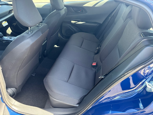 New 2027 Toyota Prius LE FWD image 19