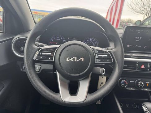 Used 2023 Kia Forte LXS FWD image 14