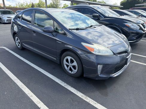 Used 2012 Toyota Prius Three FWD image 1