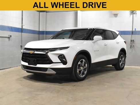 Used 2025 Chevrolet Blazer LT AWD/4WD image 4