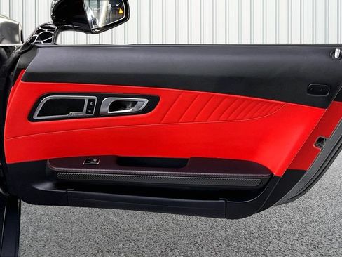 Used 2019 Mercedes-Benz AMG GT C image 26