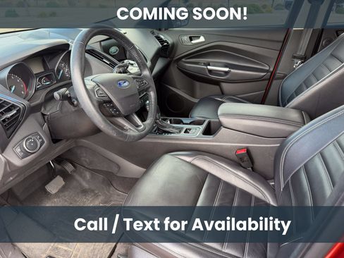 Used 2019 Ford Escape Titanium AWD/4WD image 8