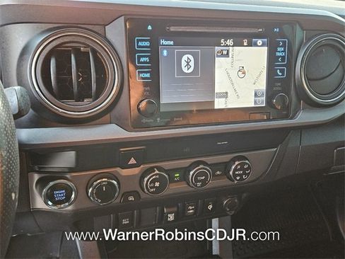 Used 2019 Toyota Tacoma TRD Off-Road image 19