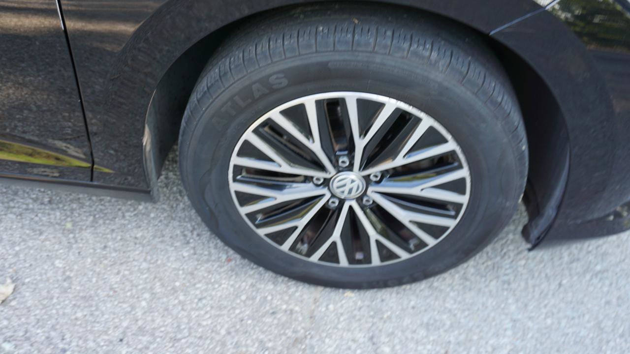 Used 2019 Volkswagen Jetta SE FWD image 12