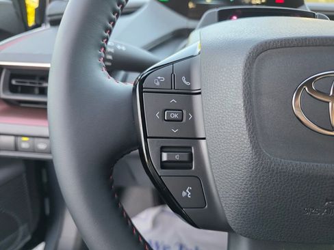 New 2026 Toyota Prius Plug-In Hybrid FWD image 29