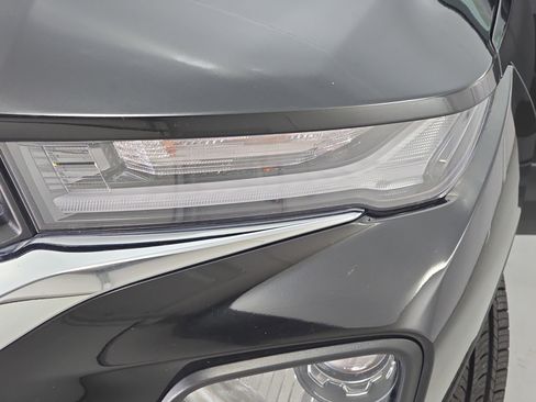 Used 2023 Chevrolet TrailBlazer LT image 29