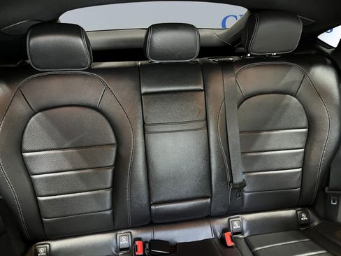 Used 2023 Mercedes-Benz GLC 300 4MATIC image 19