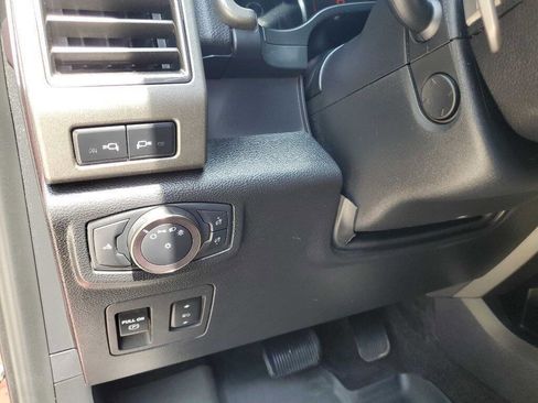 Used 2019 Ford F150 Raptor w/ Equipment Group 802A Luxury image 41