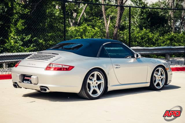 Used 2006 Porsche 911 Carrera RWD image 31