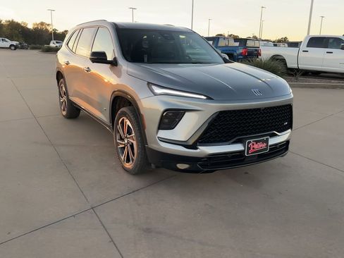 New 2026 Buick Enclave Sport Touring image 3