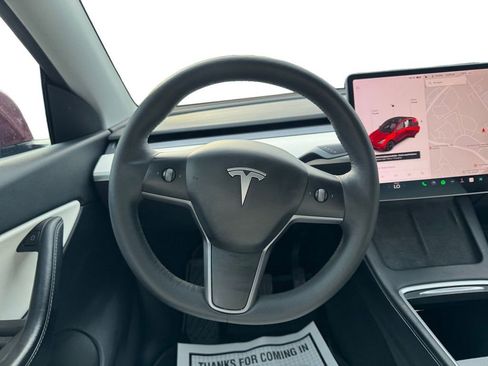 Used 2021 Tesla Model Y Long Range AWD/4WD image 12