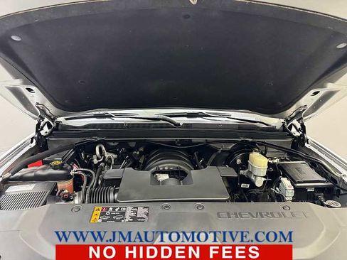 Used 2020 Chevrolet Suburban Premier image 10