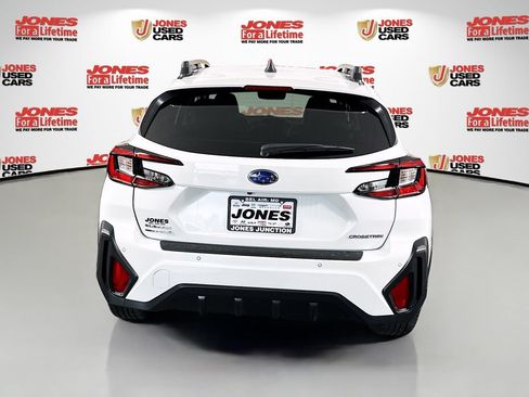Used 2024 Subaru Crosstrek 2.5i Limited w/ Crosstrek Mirror Package AWD/4WD image 17
