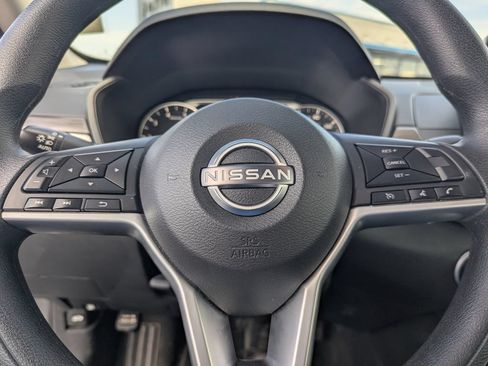 Used 2025 Nissan Altima 2.5 SV FWD image 20
