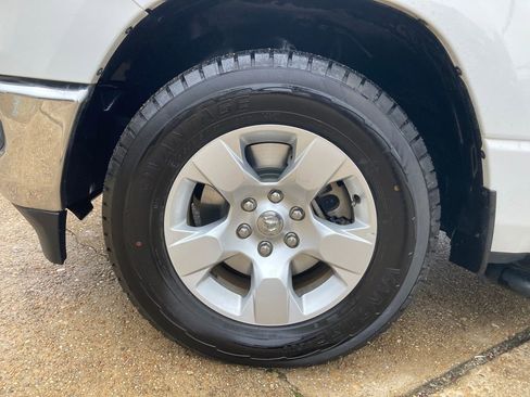 Used 2019 RAM 1500 Big Horn image 26