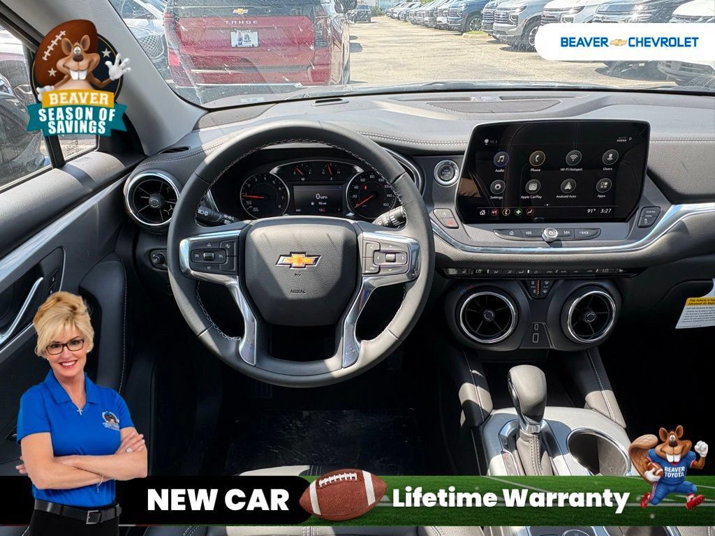 New 2025 Chevrolet Blazer LT w/ Midnight/Sport Edition AWD/4WD image 16