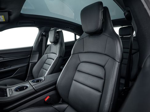 Certified 2023 Porsche Taycan image 22