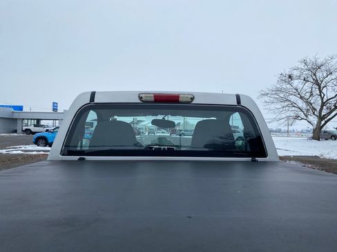 Used 2010 Chevrolet Colorado W/T image 25