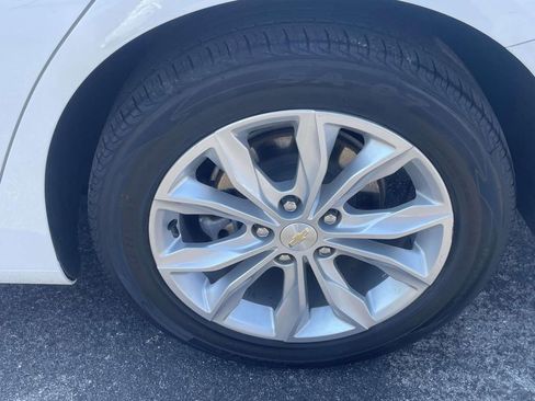 Used 2023 Chevrolet Malibu LT image 9