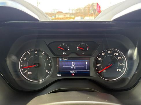 Used 2021 Chevrolet Camaro LT RWD image 30
