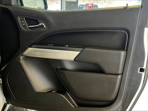 Certified 2022 Chevrolet Colorado ZR2 w/ Colorado ZR2 Bison Edition image 25