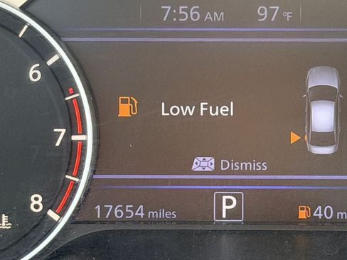 Used 2025 Nissan Altima 2.5 SV FWD image 22