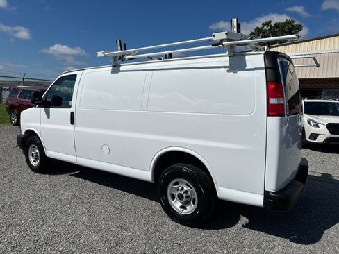 Used 2023 GMC Savana 2500 w/ Driver Convenience Package RWD image 11