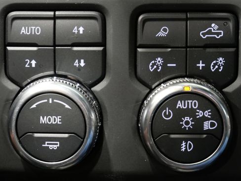 Used 2024 GMC Sierra 1500 Denali Ultimate AWD/4WD image 14