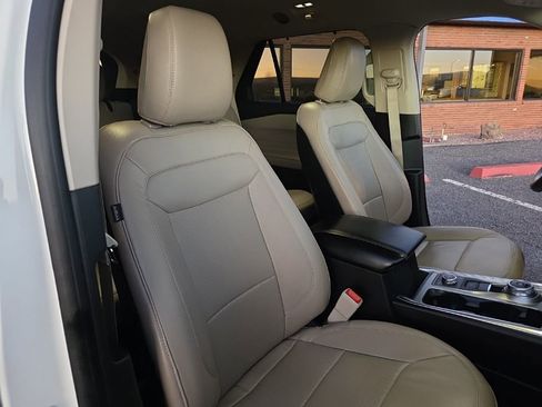 Used 2020 Ford Explorer Limited w/ Class III Trailer Tow Package image 36