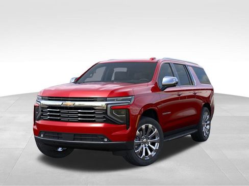 New 2025 Chevrolet Suburban Premier w/ Sun And Tow Package image 7