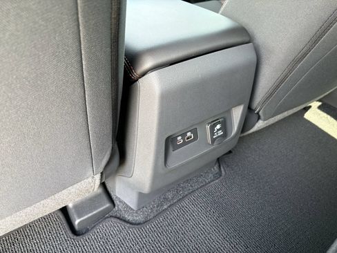 Used 2026 Nissan Frontier PRO-4X w/ Pro-4x Convenience Package AWD/4WD image 17