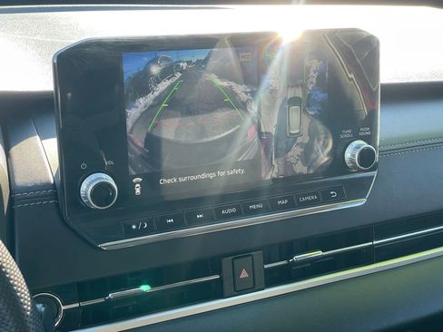 Used 2022 Mitsubishi Outlander SEL Black Edition image 18