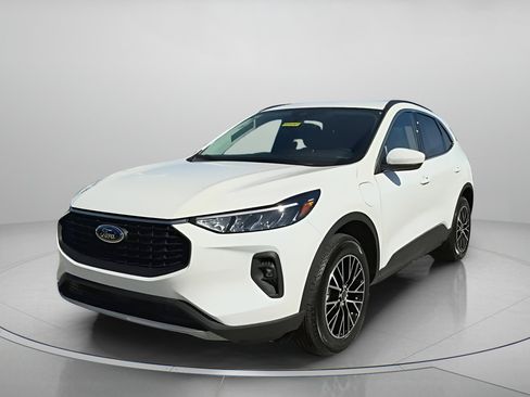New 2026 Ford Escape SE image 11