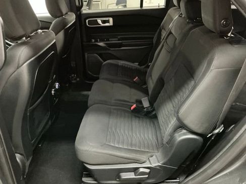 Used 2020 Ford Explorer XLT RWD image 12