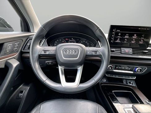 Used 2023 Audi Q5 2.0T Premium w/ Convenience Package AWD/4WD image 10