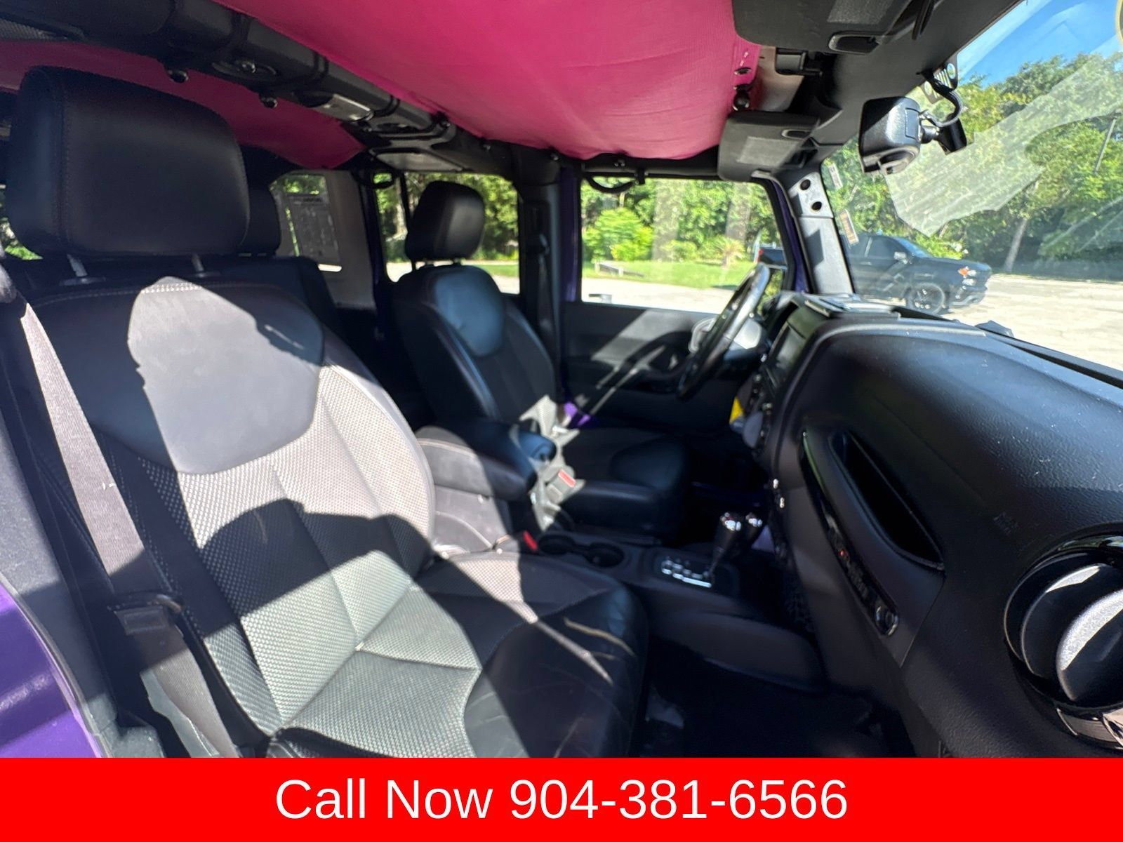 Used 2016 Jeep Wrangler Unlimited Sahara AWD/4WD image 17