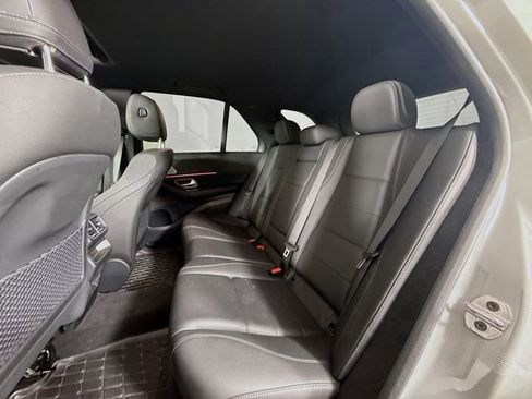Used 2025 Mercedes-Benz GLE 450e 4MATIC image 24