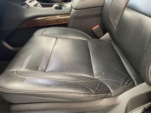 Used 2020 Chevrolet Tahoe LT image 17