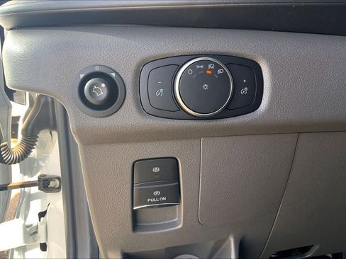 New 2026 Ford Transit 150 148 Medium Roof image 19