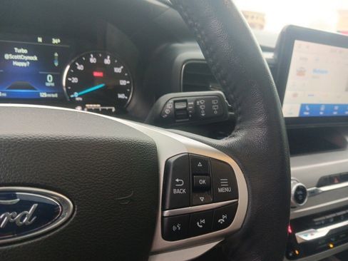 Used 2022 Ford Explorer XLT w/ Equipment Group 202A image 42