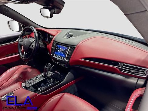 Used 2019 Maserati Levante image 36