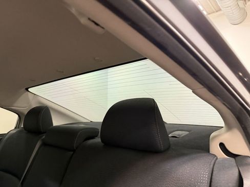Used 2019 Subaru Legacy 2.5i Premium AWD/4WD image 9